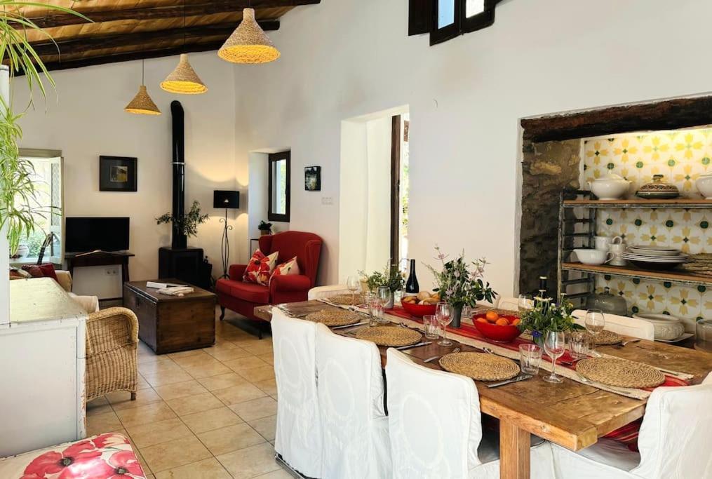 Almond Hill House Villa Орхива Екстериор снимка